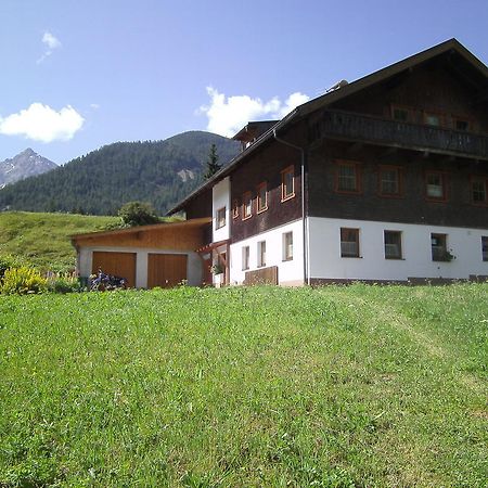 Ferienwohnung Gapp Elbigenalp Esterno foto
