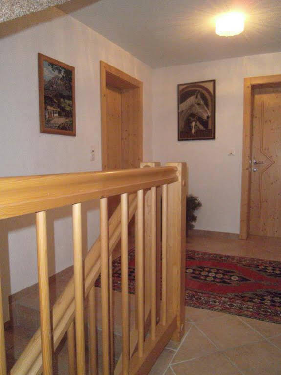 Ferienwohnung Gapp Elbigenalp Esterno foto