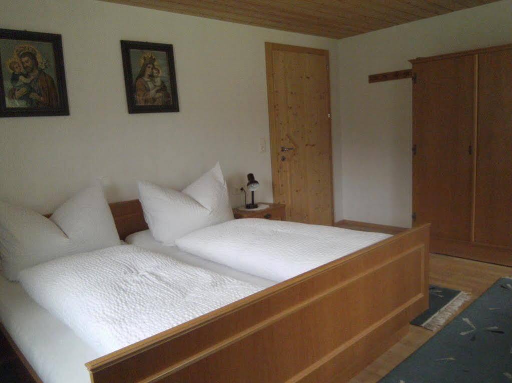Ferienwohnung Gapp Elbigenalp Esterno foto